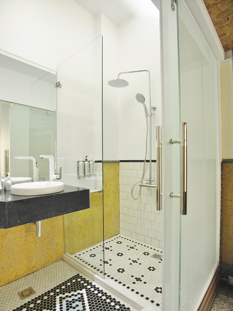 더블베드 개인실